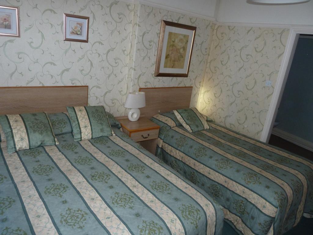 Villa Venezia Birkenhead Oda fotoğraf